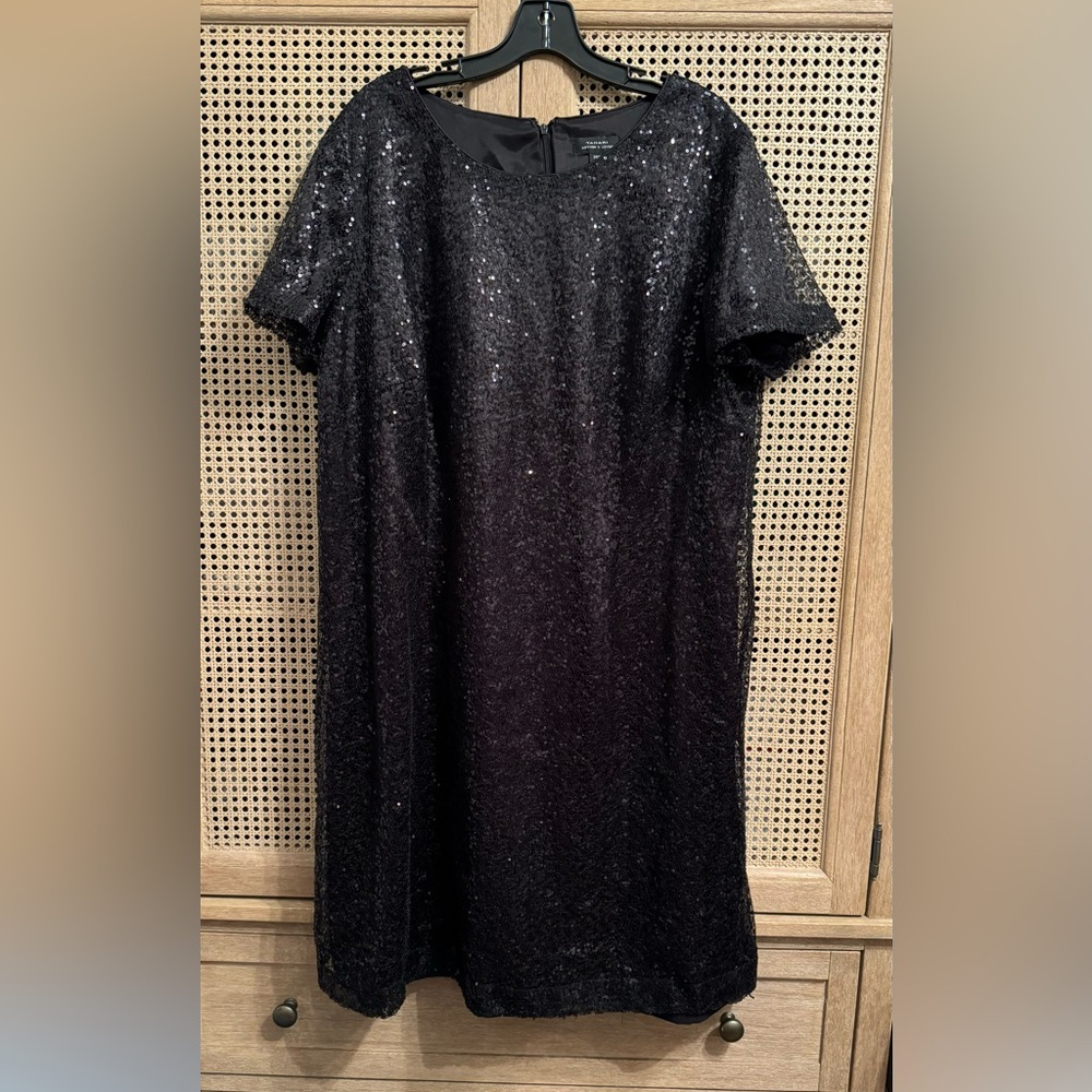 Tahari  Arthur S. Levine Elegant Black Sequin Dress Size 20W